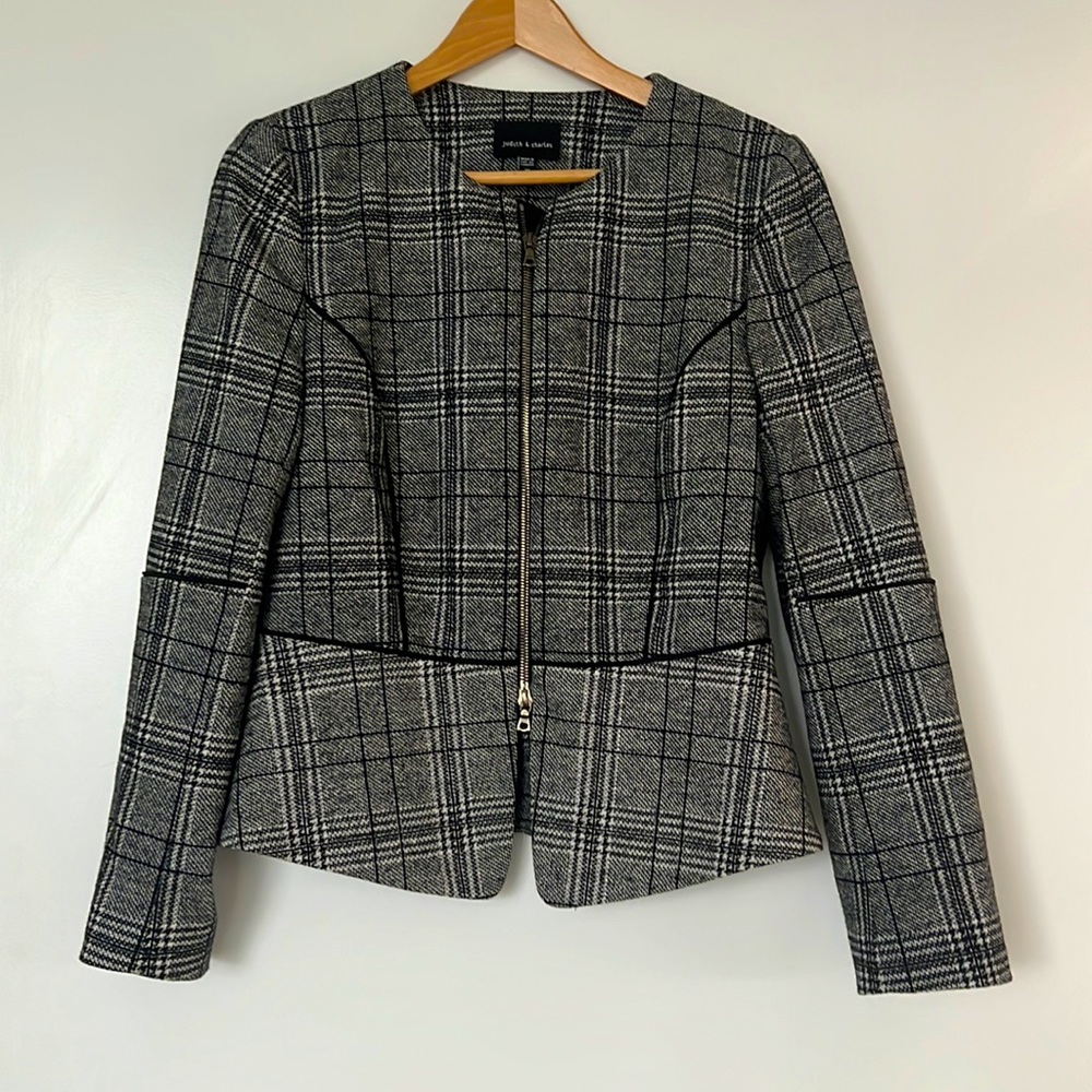 Judith & Charles Prince of Wales Check Plaid Gray Size 10 Jacket